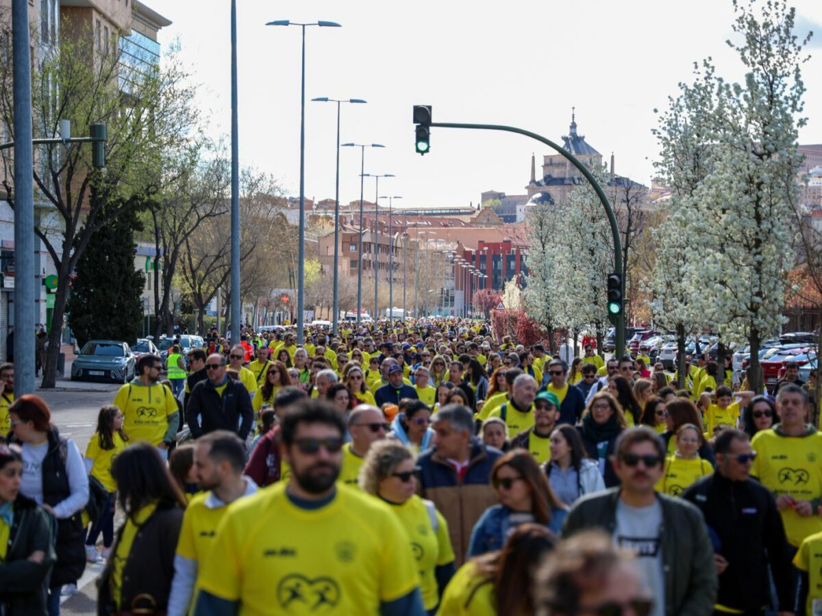 Deporte, solidaridad e inclusión en una multitudinaria sexta edición de la carrera 'Brilla con ellos'