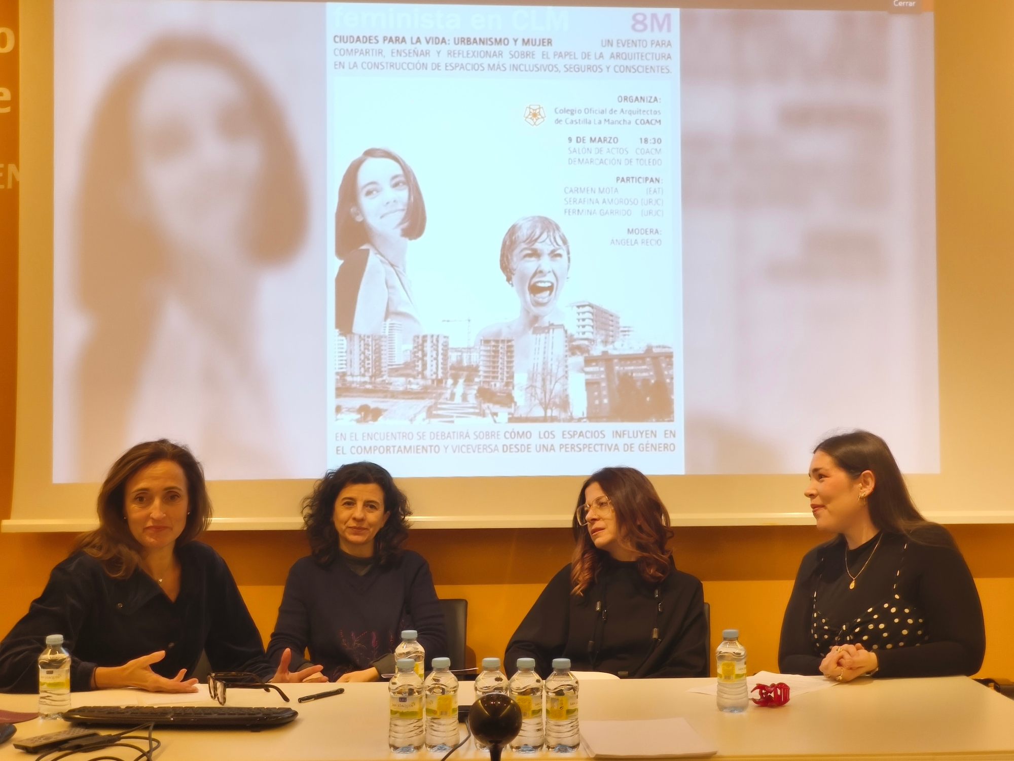 Profesionales de la arquitectura reflexionan en Toledo sobre urbanismo y perspectiva de género