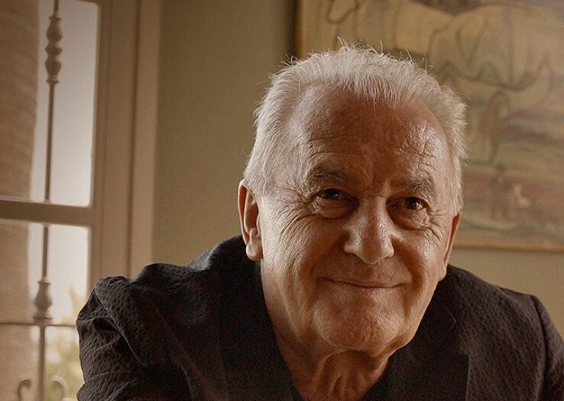 Víctor Manuel, más de 60 años cantándole a la vida: "Yo vengo de una guerra donde no quería gustarle a todo el mundo"