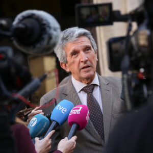 Sabrido cree que tras la prohibición del burka en edificios municipales hay "racismo ideológico, cultural o religioso"