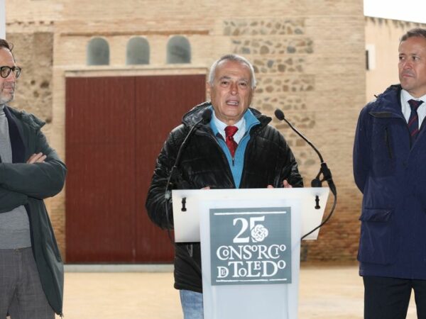 José Manuel Molina, el alcalde más longevo de Toledo, regresa por los 25 años del Consorcio: "Es una ciudad viva"