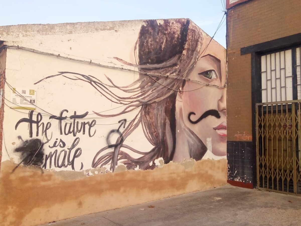 Vandalizan un mural feminista en Torrijos a pocos días del 8M y reclaman al Ayuntamiento su restauración