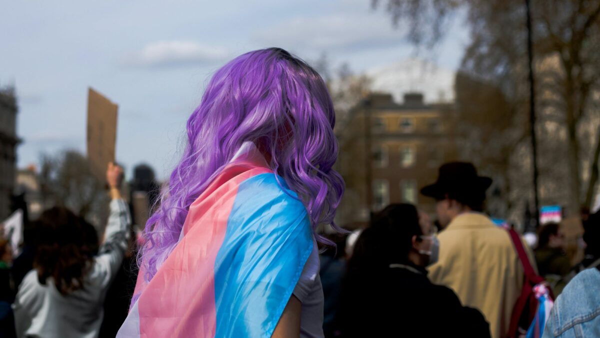 Torrijos celebra sus primeras Jornadas Trans para combatir el odio y la desinformación: "Se usa al colectivo como moneda de cambio"