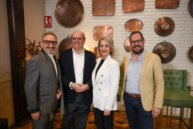 Inés Cañizares y sus tres concejales de Vox en Toledo exigen a Abascal un congreso ante "la falta de debate" y "el clima de miedo"