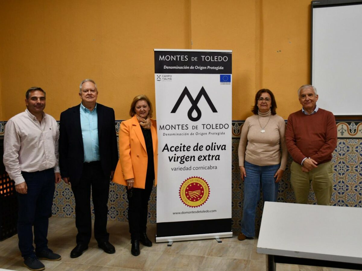 Navahermosa acoge un curso de análisis sensorial de aceites de oliva vírgenes de alta gama