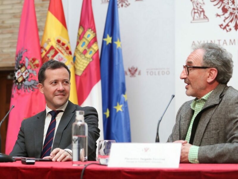 El desencuentro entre Delgado y Velázquez: un martes de ironías, "teatrillo" y ausencia de conversación