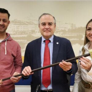 El ceramista Alberto Acosta gana su sexto Bastón de Mondas en Talavera de la Reina