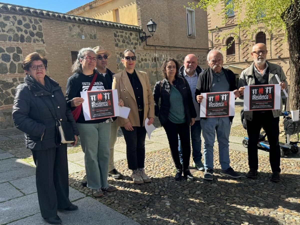 'Hospitalito Ya' se renombra y exige una residencia pública en el edificio de San Juan de Dios en Toledo