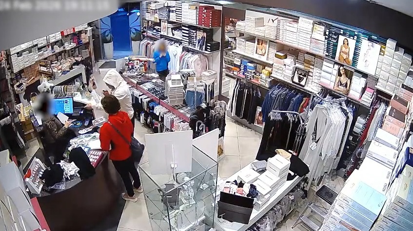 Detienen a un varón tras atracar un comercio en Fuensalida con un cuchillo de grandes dimensiones