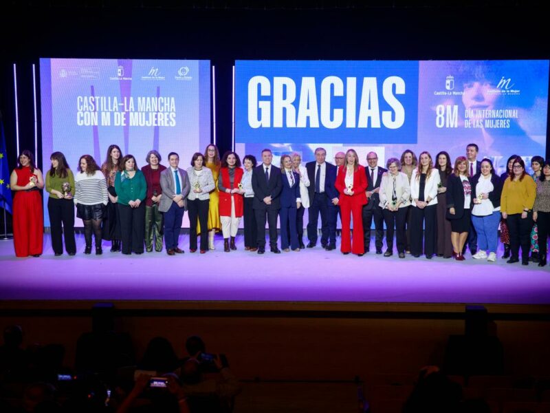 Castilla-La Mancha clama por un feminismo "pacifista" este 8M: "No necesitamos a señores de la guerra que nieguen la desigualdad"