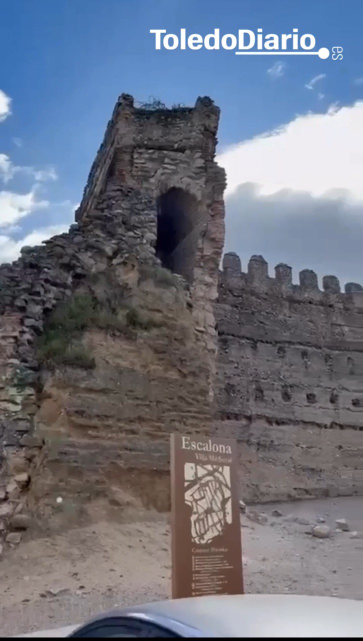 Se derrumba una de las torres del castillo de Escalona, sin causar heridos: “Media hora después habría sido una tragedia”