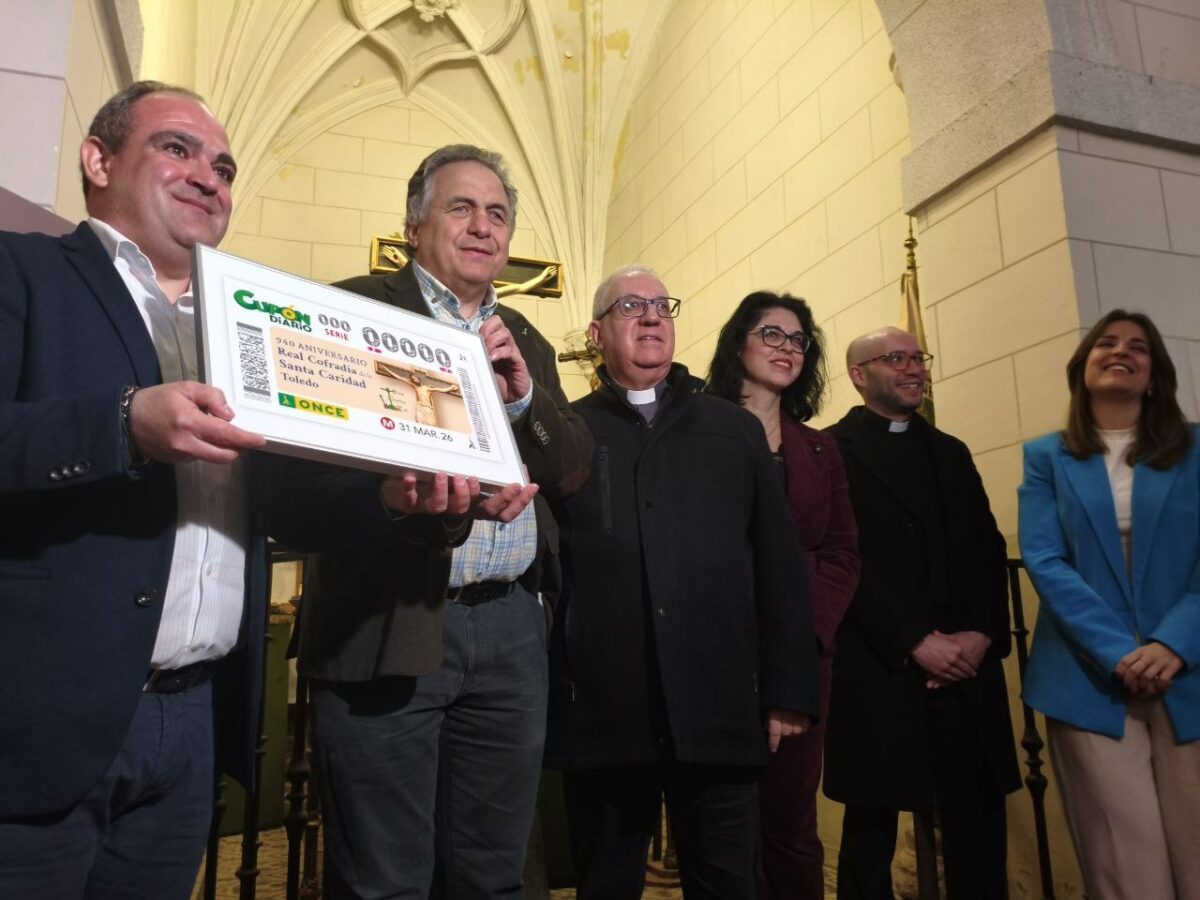 La Cofradía de la Santa Caridad de Toledo celebra su 940 aniversario protagonizando un cupón de la ONCE