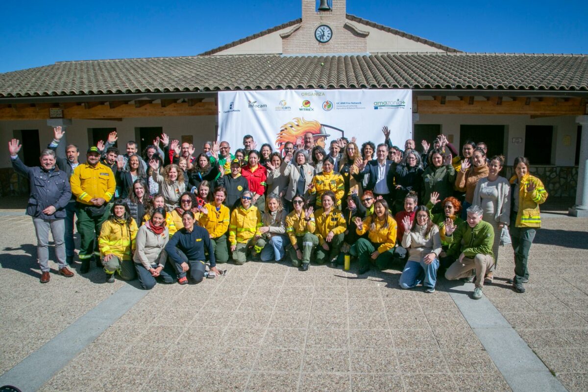 Mujeres forjando el futuro del fuego: Gloria y Geles impulsan en Toledo un encuentro pionero de bomberas forestales