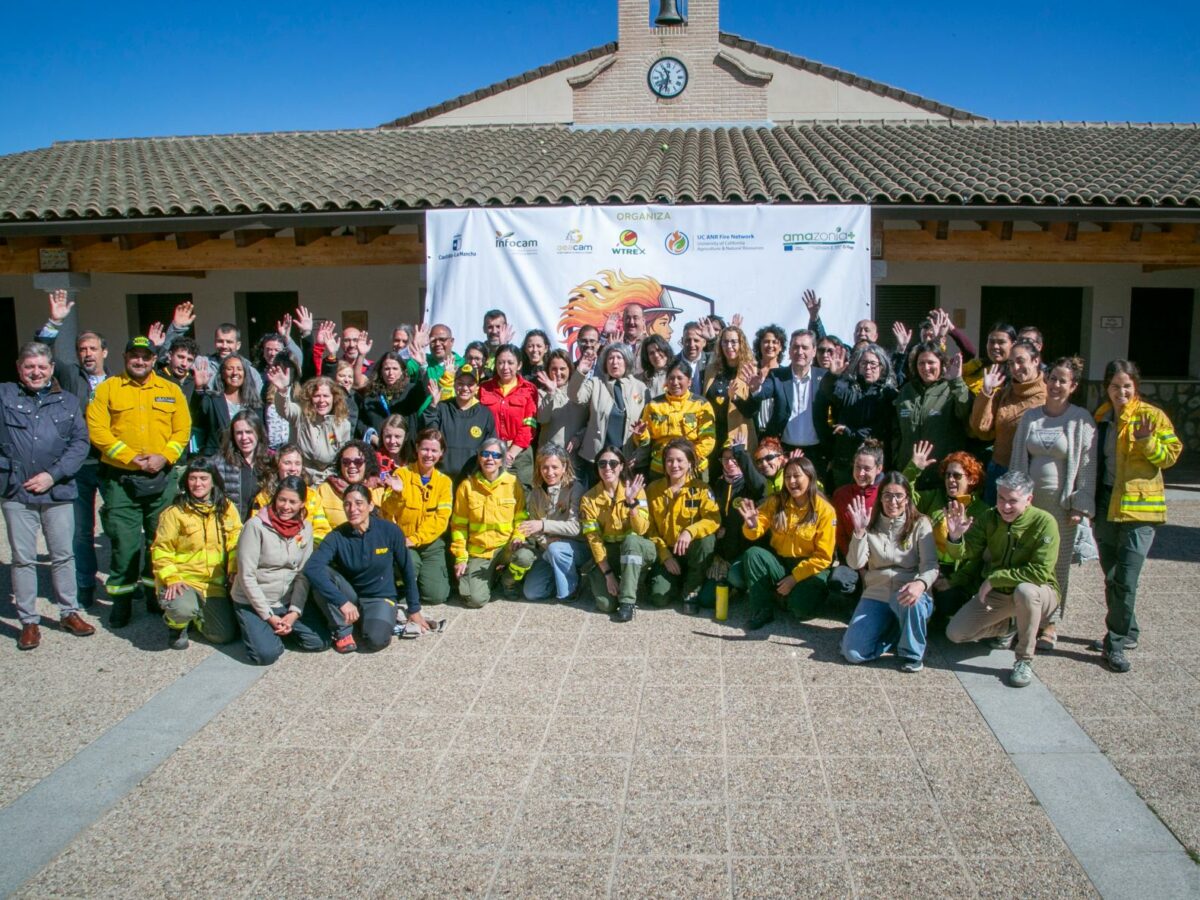 Mujeres forjando el futuro del fuego: Gloria y Geles impulsan en Toledo un encuentro pionero de bomberas forestales