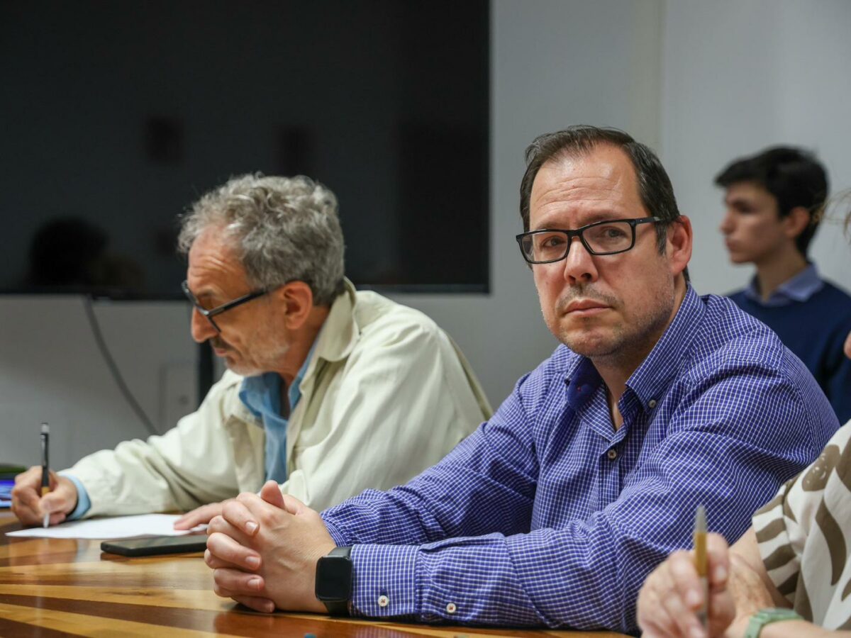 Morcillo replica a la "alarma injustificada" que ha generado el PSOE sobre los campamentos de verano en Toledo