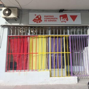 IU y PCE denuncian actos vandálicos en su sede de Talavera de la Reina a escasos días de inaugurarse
