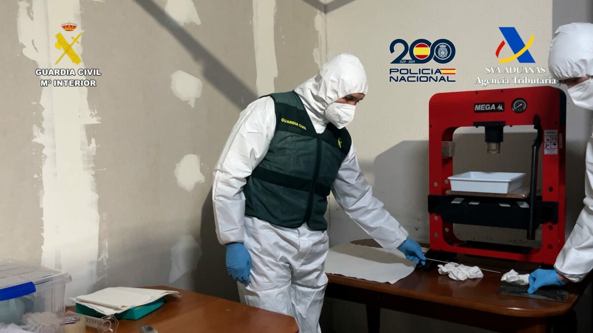 Desarticulan una red internacional de narcotráfico con base en un macrolaboratorio en Gerindote
