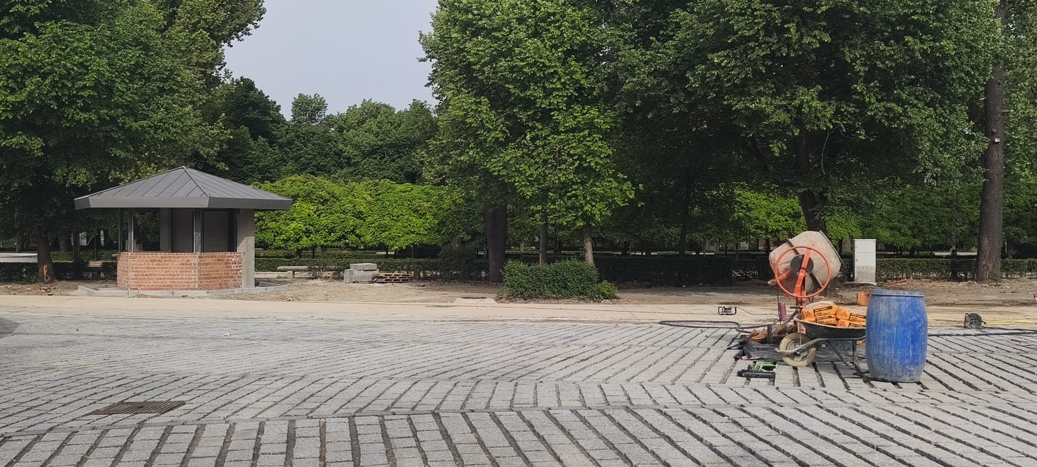"Graves problemas" de tráfico por las "demoras" en las obras del parque de la Vega, la nueva denuncia del PSOE