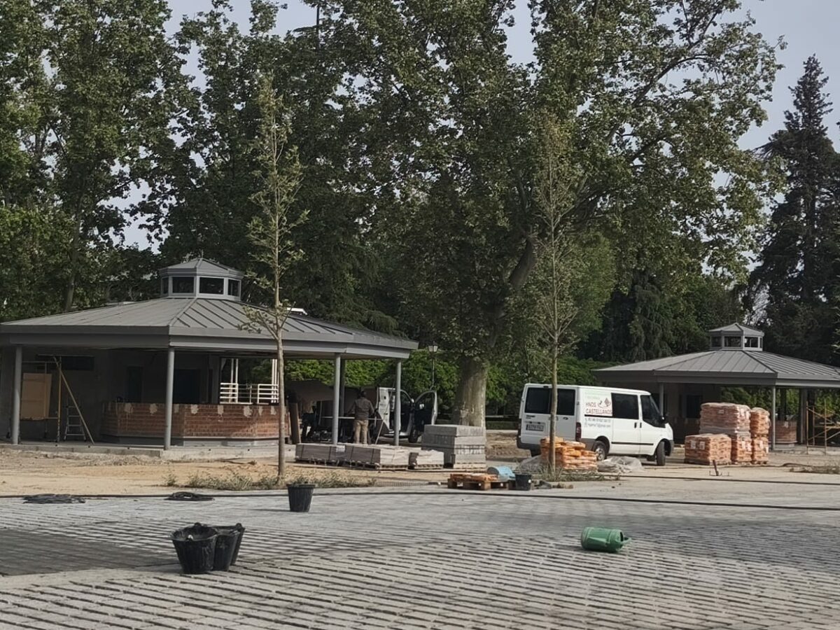 Los quioscos de la Vega ya tienen adjudicatarios: la mítica churrería Catalino salva su puesto por los pelos