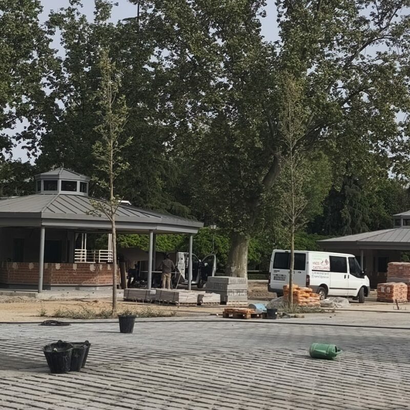 Los quioscos de la Vega ya tienen adjudicatarios: la mítica churrería Catalino salva su puesto por los pelos