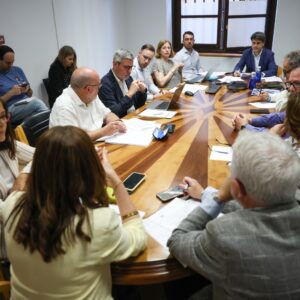 Velasco (PP) cuestiona el informe del interventor que advierte de un "déficit estructural" en la EMSV