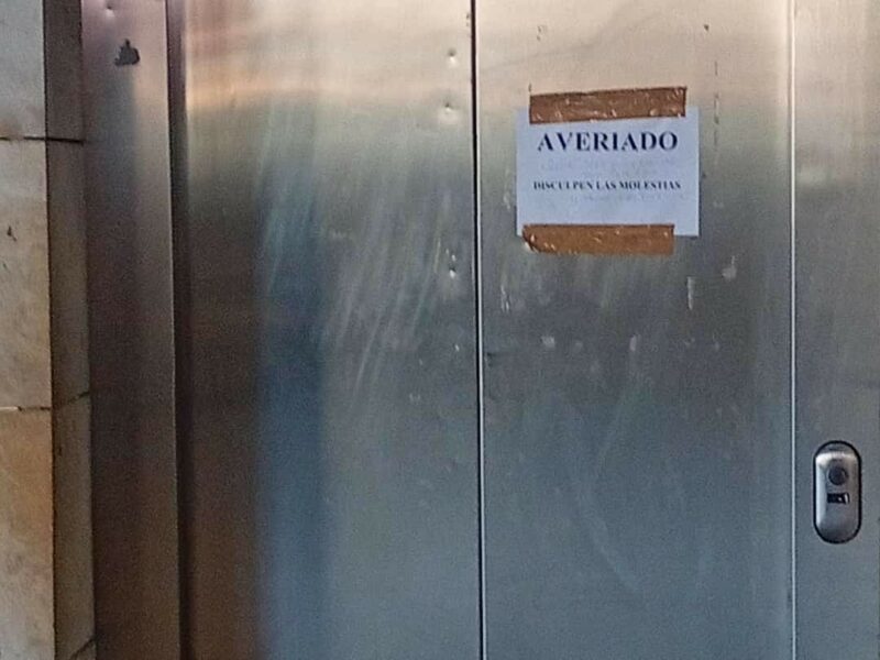 La rotura del ascensor y las escaleras mecánicas de la estación de autobuses de Toledo