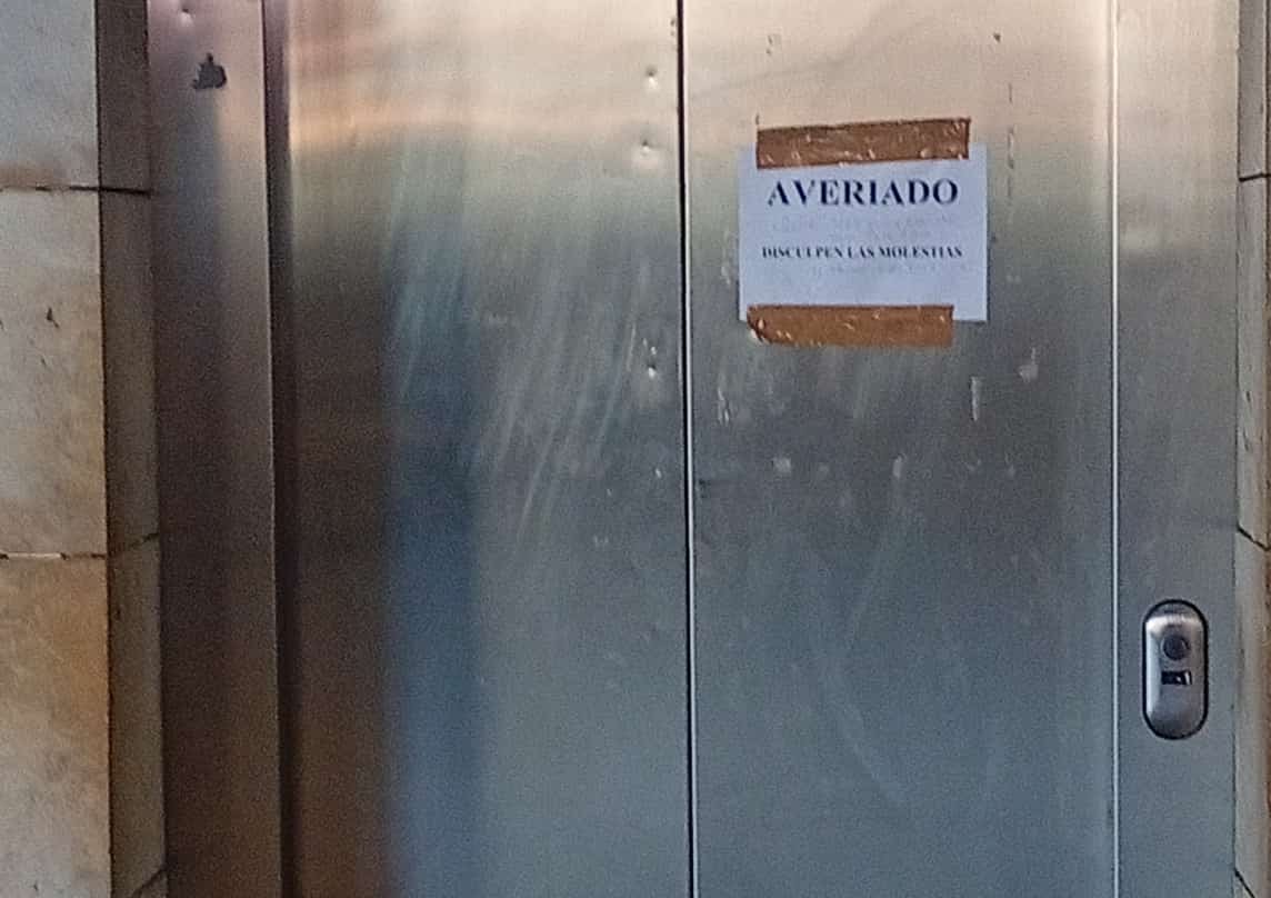 La rotura del ascensor y las escaleras mecánicas de la estación de autobuses de Toledo
