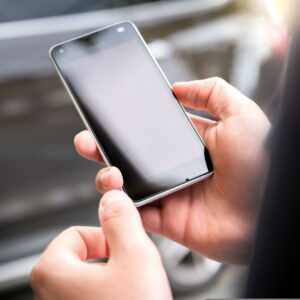 'Conecta Toledo' el curso que "ayudará" a los mayores de la ciudad a manejar el móvil