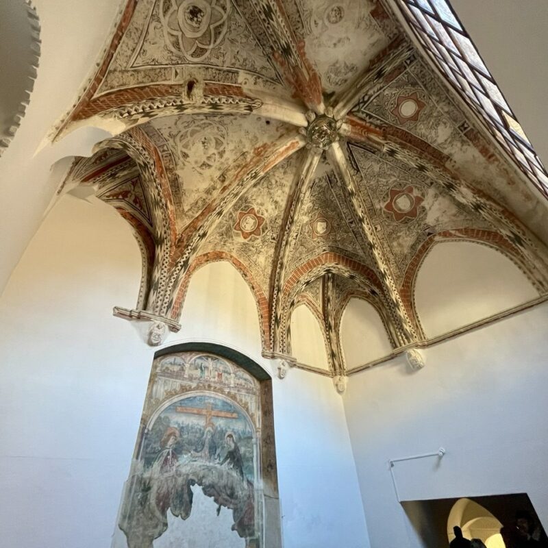 Visitas guiadas gratuitas para ver los claustros y capillas nunca vistas de algunos conventos de Toledo