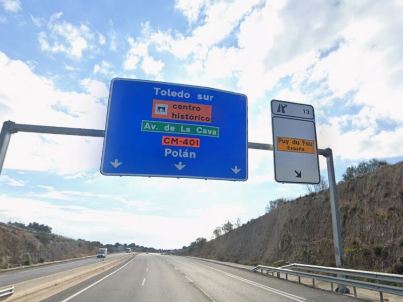 El concejal de Movilidad ve "asombroso" que Vox pida buses a Puy du Fou por el medio ambiente tras rechazar la ZBE