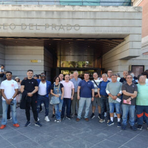 La iniciativa ‘Luz entre muros’ lleva a internos de Ocaña I al Museo del Prado para trabajar la reinserción a través del arte