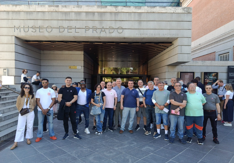La iniciativa ‘Luz entre muros’ lleva a internos de Ocaña I al Museo del Prado para trabajar la reinserción a través del arte