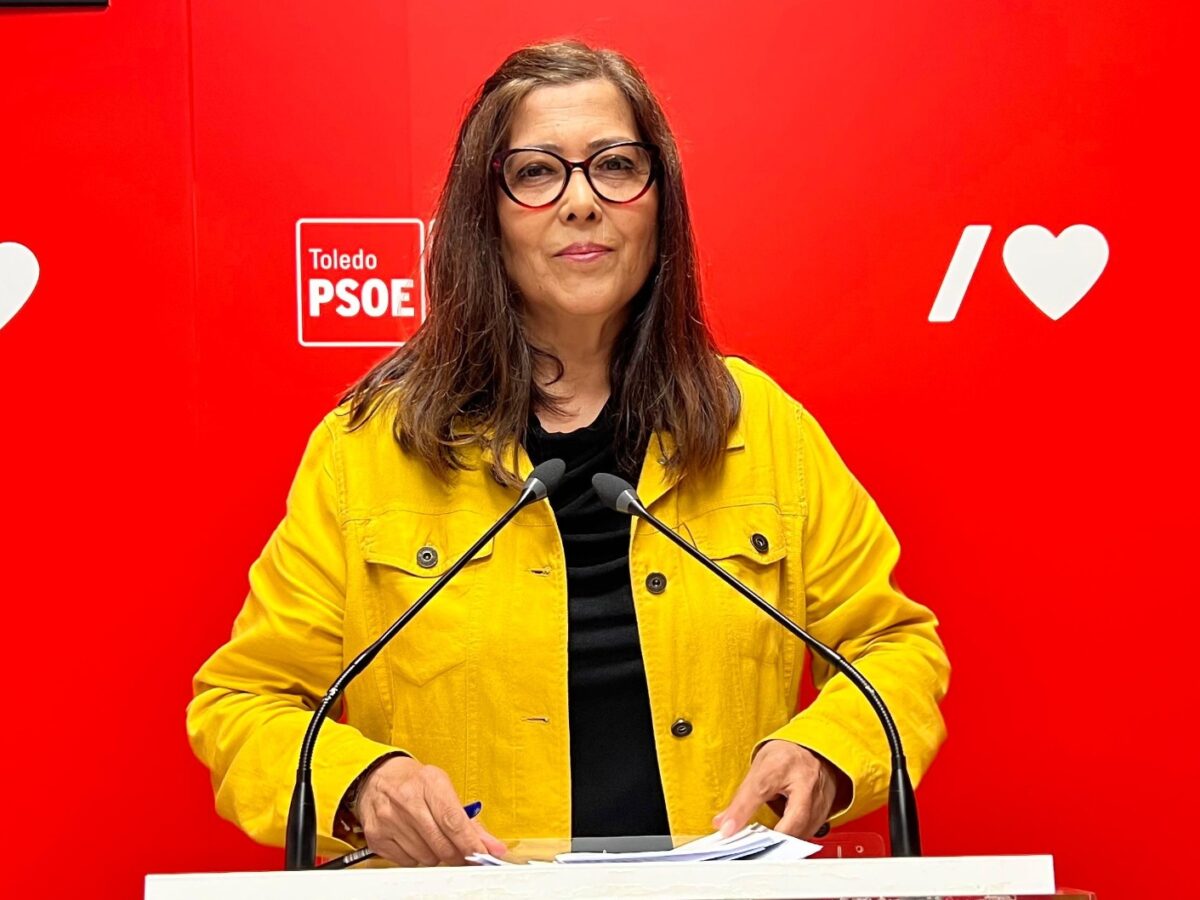 El PSOE, sobre la encuesta que da ganador a Velázquez: "Bajamos un concejal sin tener candidato, esto no es bueno para el PP"
