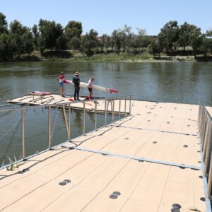 El nuevo embarcadero de Toledo, listo para fomentar la práctica deportiva con piraguas en el río Tajo