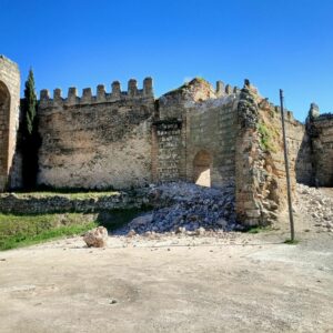 Escalona iniciará en los próximos días el desescombro de la torre albarrana derrumbada