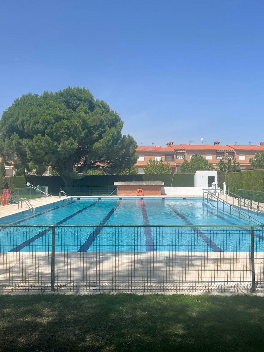 El Ayuntamiento de Talavera accede a la petición de Gamonal y contratará dos socorristas para la piscina