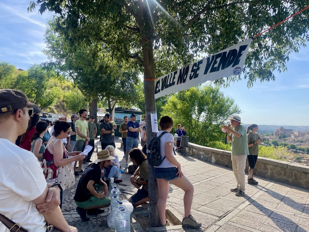 "El Valle no se vende": protestan contra las obras y denuncian "un atropello" ambiental