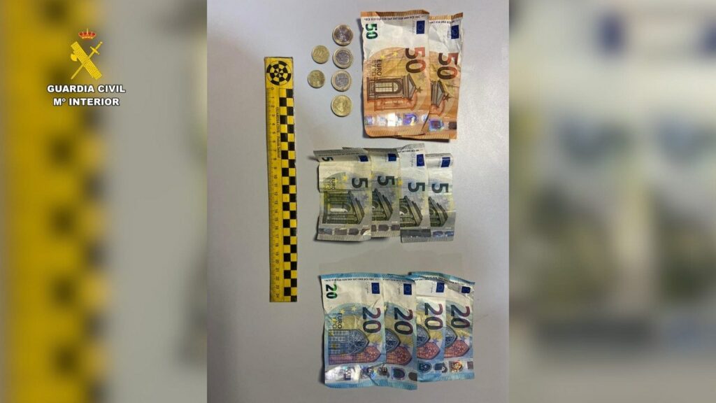 Un hombre es detenido por robo con violencia e intimidación en una farmacia de Polán