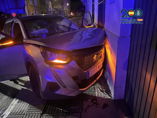 Un detenido tras el robo de 42 móviles, una tablet y tres ordenadores en un centro comercial de Toledo