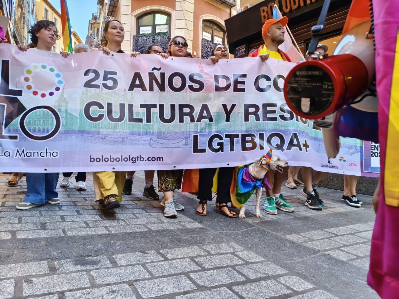 El Orgullo toma las calles de Toledo para reivindicar compromiso con la igualdad y la diversidad: "Más recursos, menos discursos"