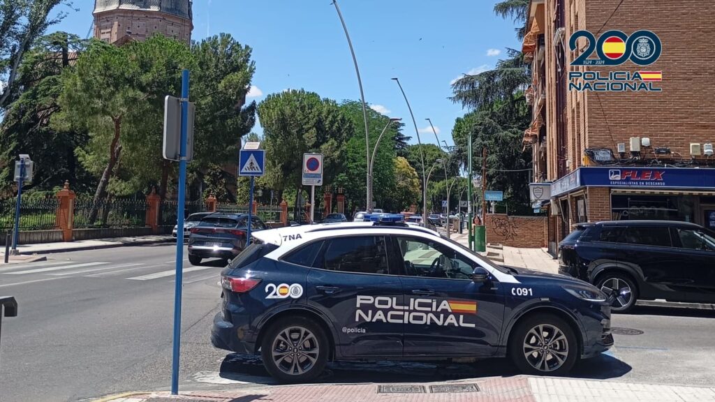 Detenido un hombre de 79 años por amenazar a otro con un arma simulada tras una discusión en Talavera