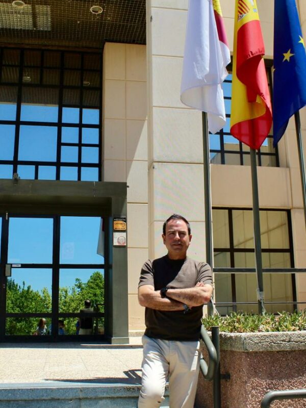 José Gutiérrez, delegado de Educación: "No hay masificación en la Sagra, hay centros tensionados y estamos dando respuesta"