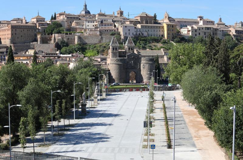 Velázquez destaca la recuperación de la Vega como "un espacio accesible, verde y para el disfrute de todos"