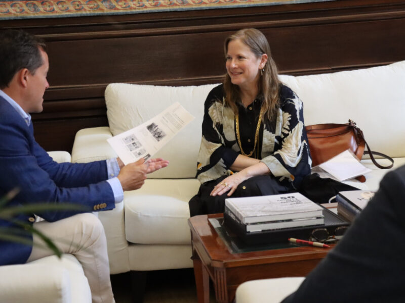 IU califica de "infame y vergonzosa" la reunión del alcalde de Toledo con la embajadora en funciones de Israel