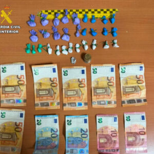 La Guardia Civil detiene a una mujer por tráfico de drogas en la localidad de Miguel Esteban