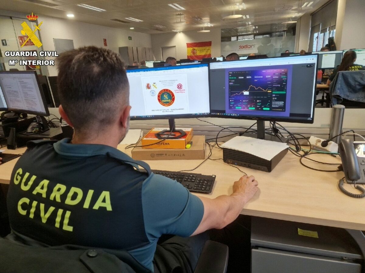 Investigan a una vecina de Toledo por una estafa informática de 12.000 euros