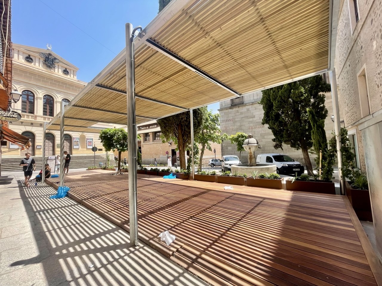 El Ayuntamiento se abre a modificar la Plaza Mayor apenas unos días después de terminar la remodelación