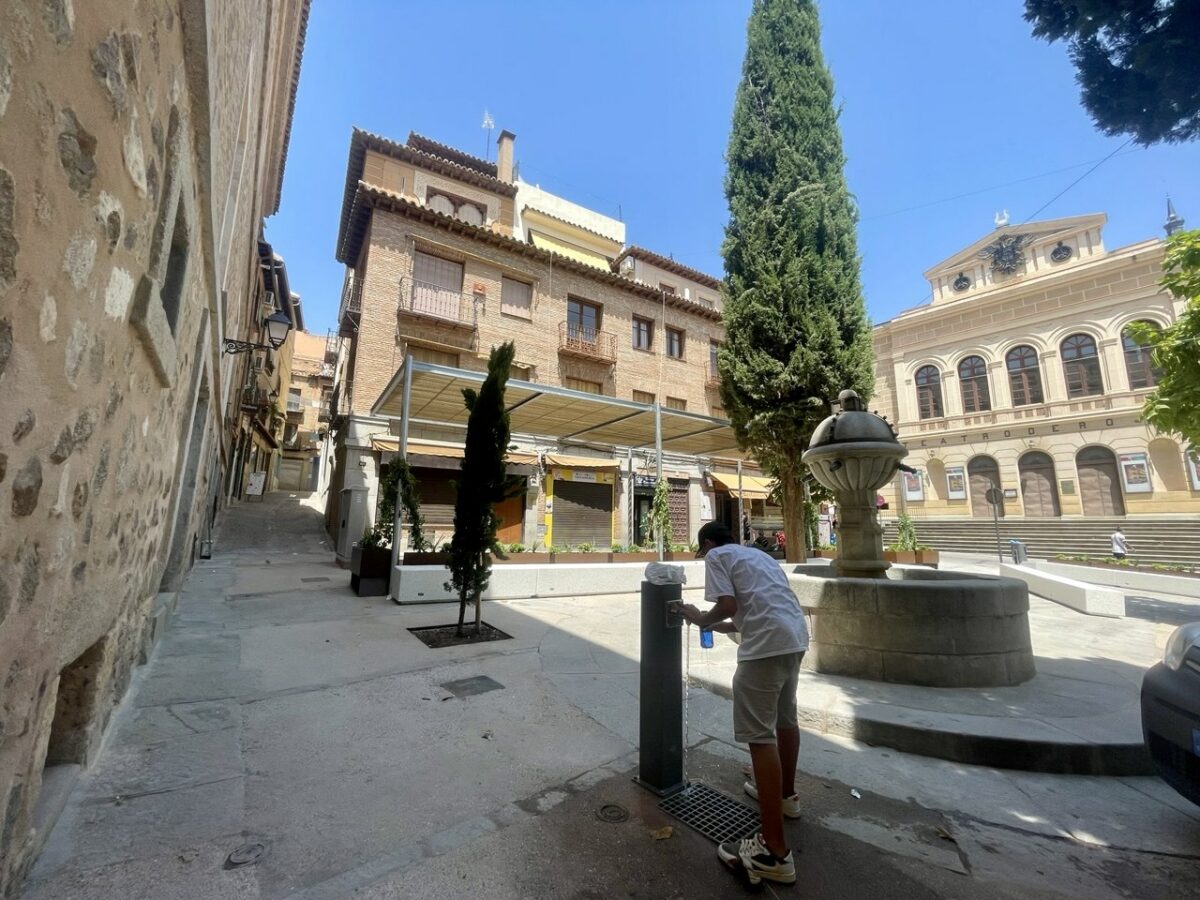 Frente a las críticas, el Ayuntamiento defiende que informó a vecinos y hosteleros de la remodelación de la Plaza Mayor