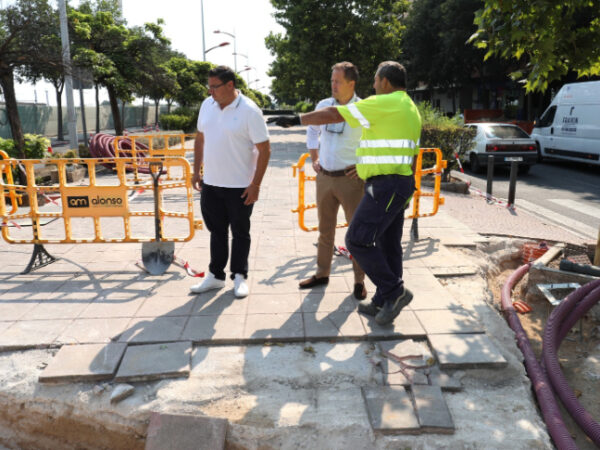 Se acomete la instalación de un semáforo en el Paseo de la Rosa tras los atropellos registrados en pasos de peatones