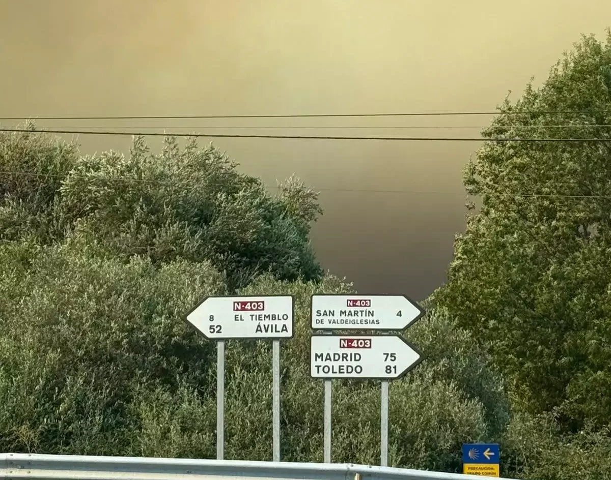 Ocho carreteras permanecen cortadas en la provincia de Toledo por los incendios forestales